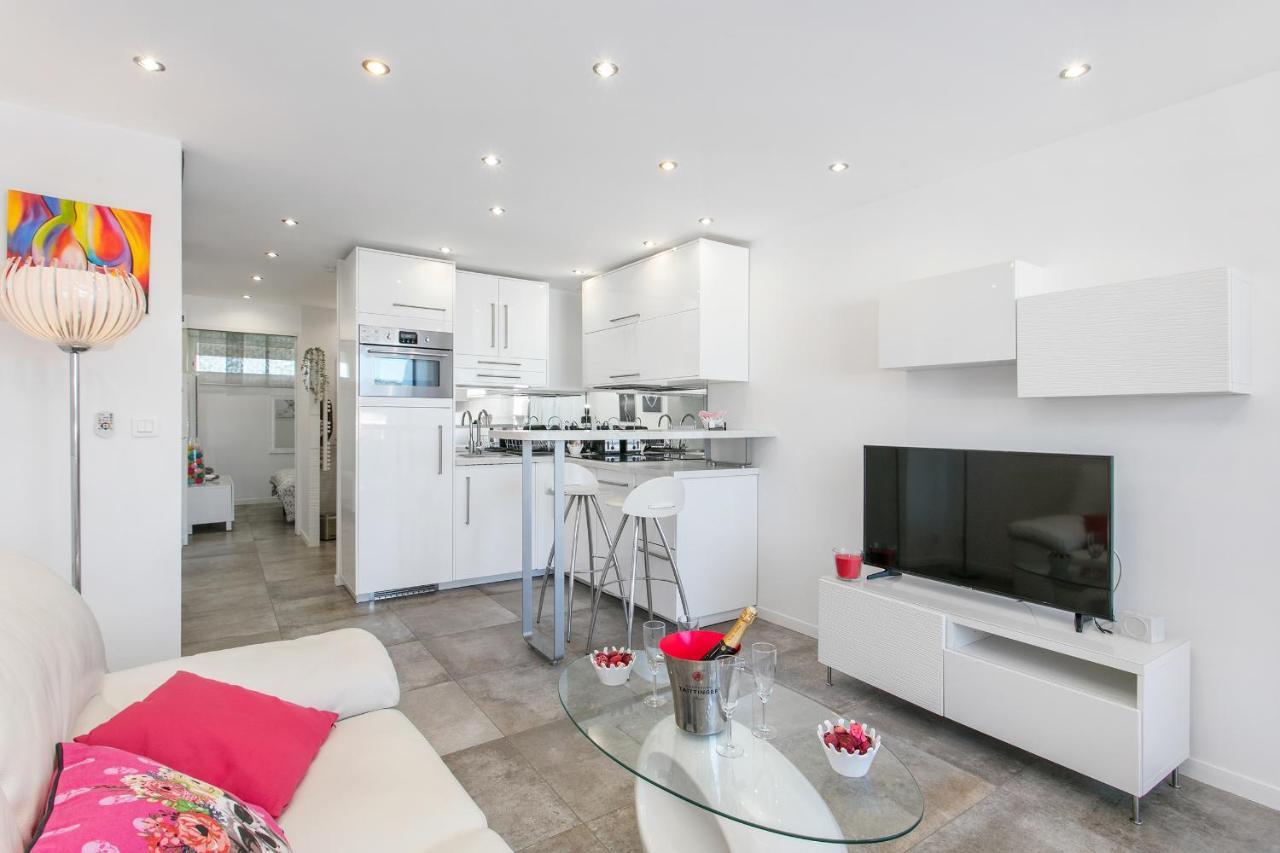 Le Cristal Port Ambonne Village Naturiste Apartment Agde