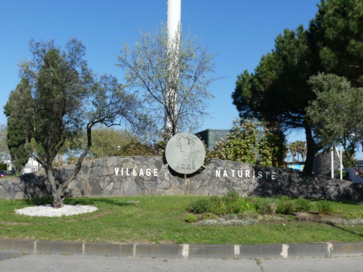 Le Cristal Port Ambonne Village Naturiste